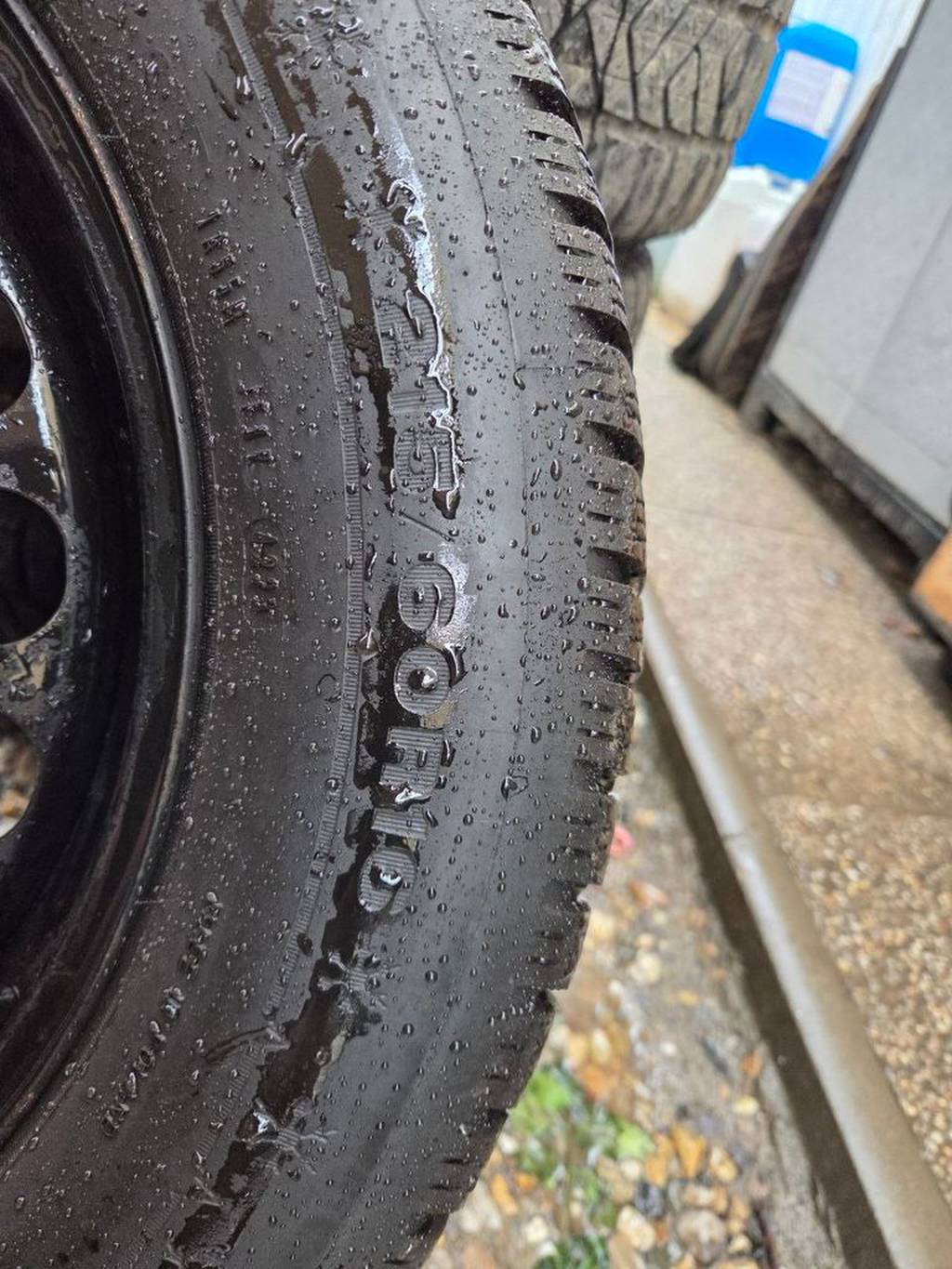 Volkswagen Passat Sada kol VW Passat 6,5Jx16H2 E