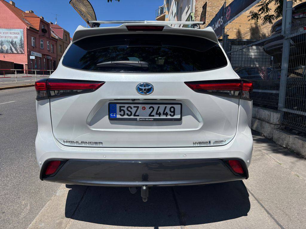Toyota Highlander 2.5HEV e-CVT.CZ.DPH.PRESTIGE.1M-ZÁRUKA 