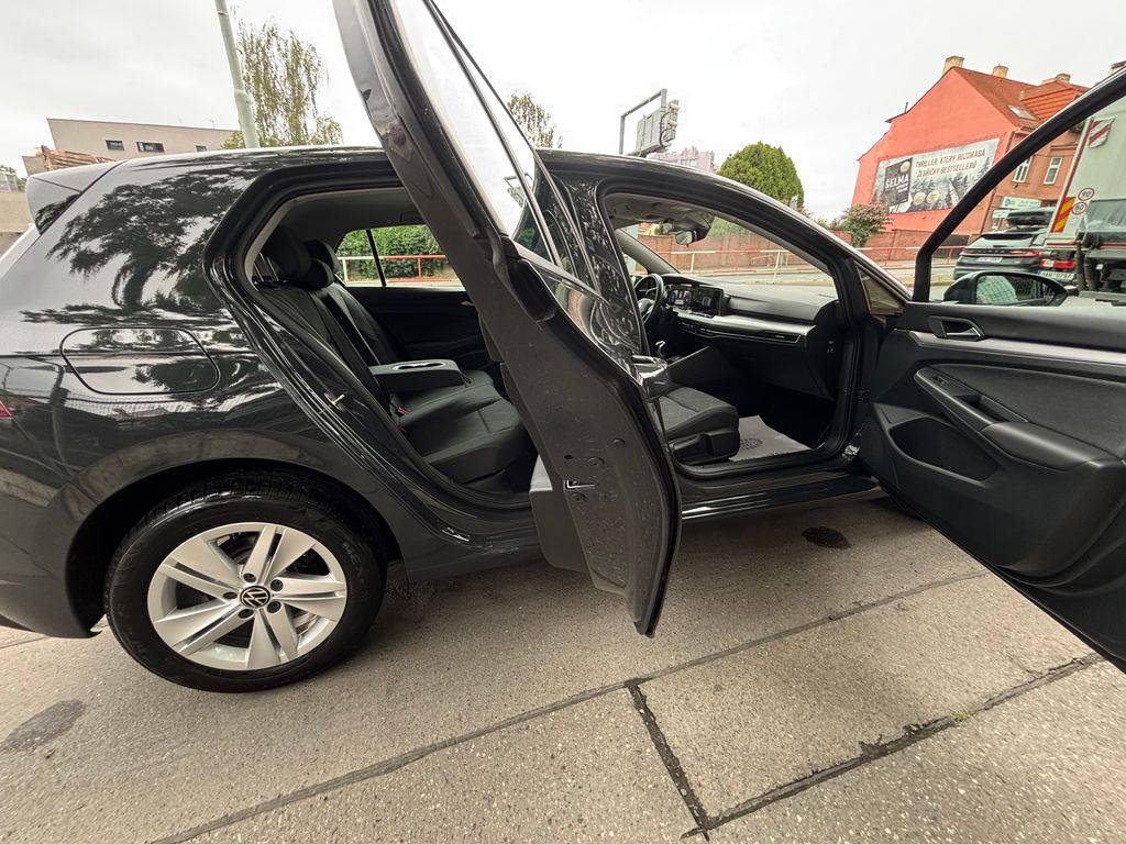 Volkswagen Golf 1.5TSi/2023/1M.LIFE.DPH.ACC-ZÁRUKA12