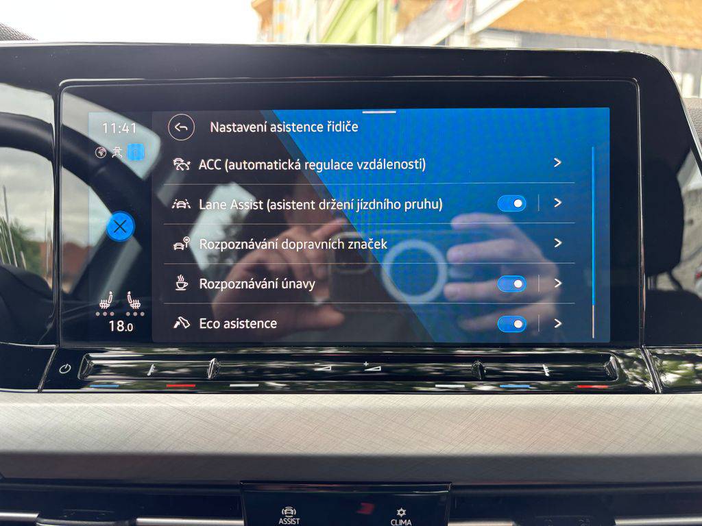 Volkswagen Golf 1.5TSi/2023/1M.LIFE.DPH.ACC-ZÁRUKA12