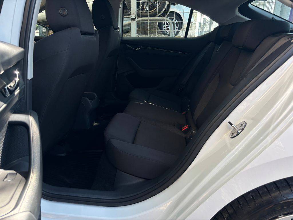 Škoda Octavia 2.0TDi/2024/CZ.1MAJ.DPH-ZÁRUKA