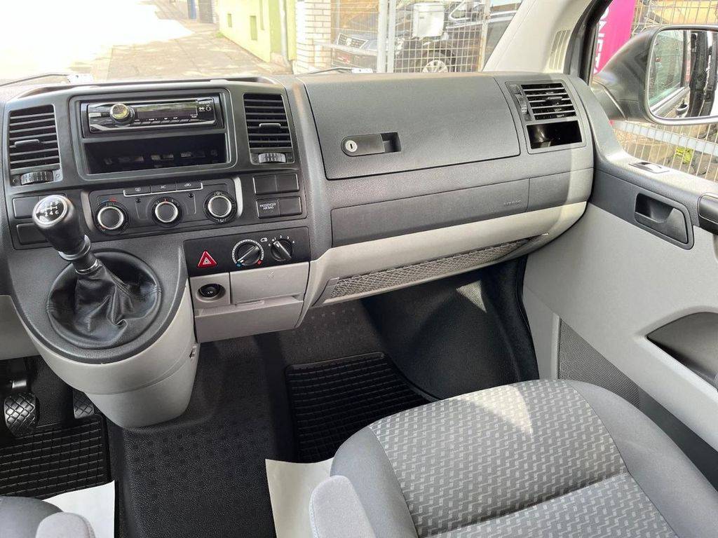 Volkswagen T5 Transporter 2.0TDI/103kW2010/CZ/8MÍST/1.MA