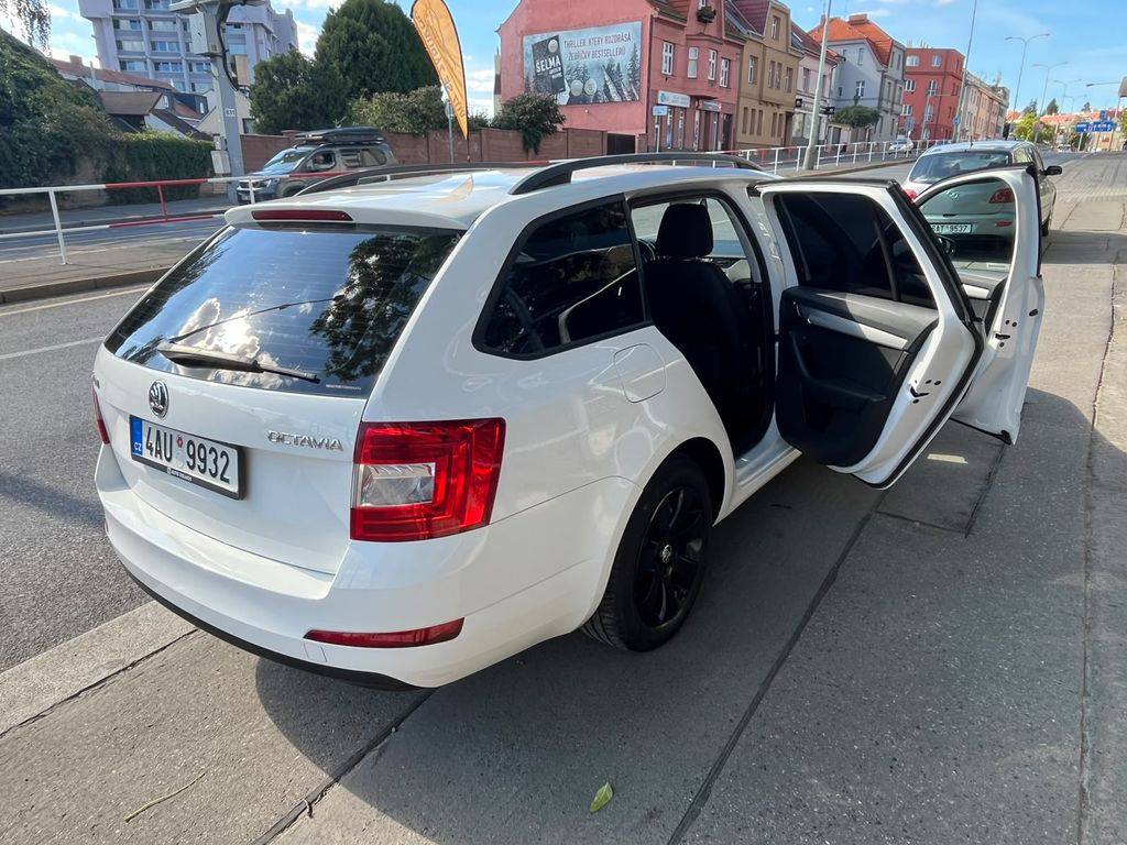 Škoda Octavia 1.6TDI-81KW/2016/CZ.AMBITION PLUS