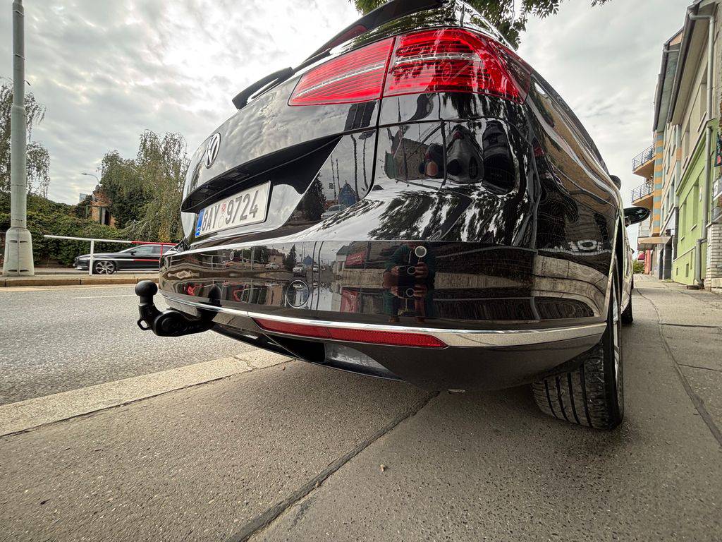 Volkswagen Passat 2.0TDI-140KW/HIGLINE-TAŽNÉ.MANUÁL