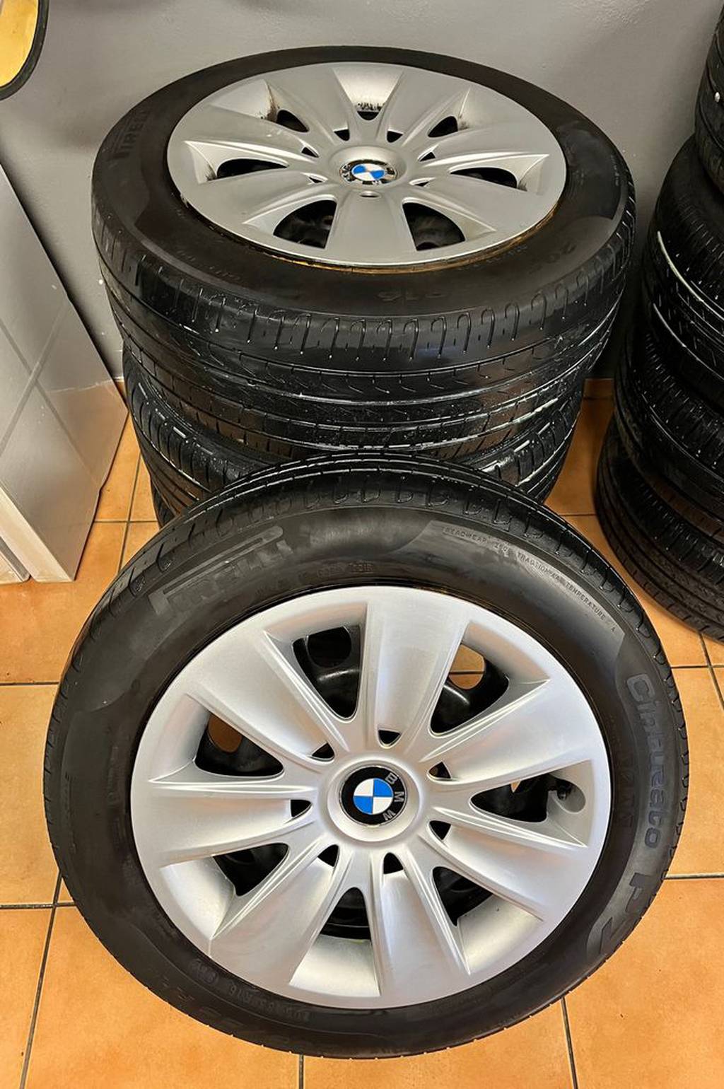 BMW 320 BMW plech. disk s poklicemi 5X120
