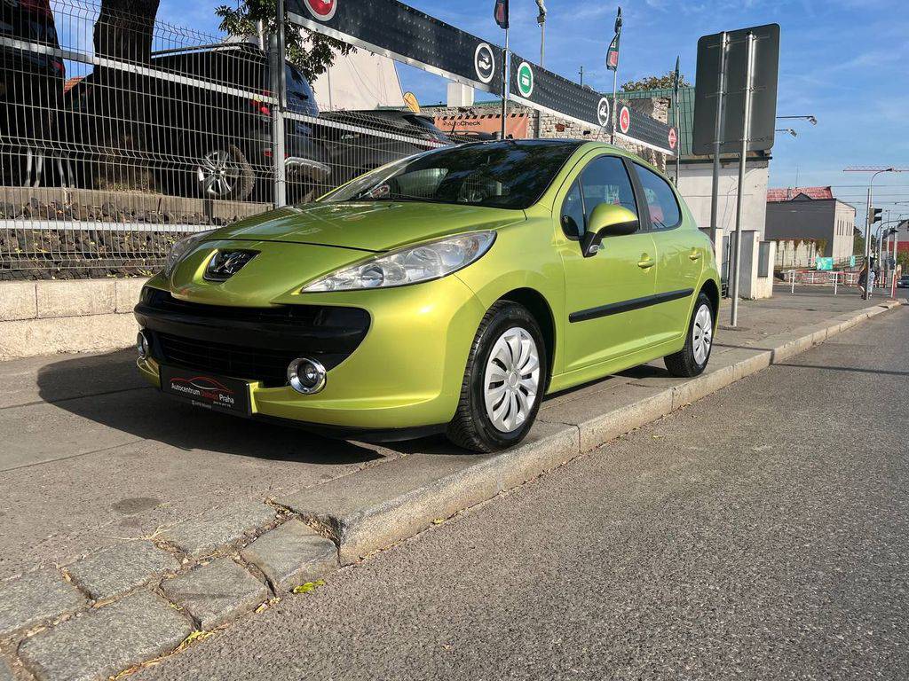 Peugeot 207 1.6i 80KW/2007/PANORAMA-KŮŽE