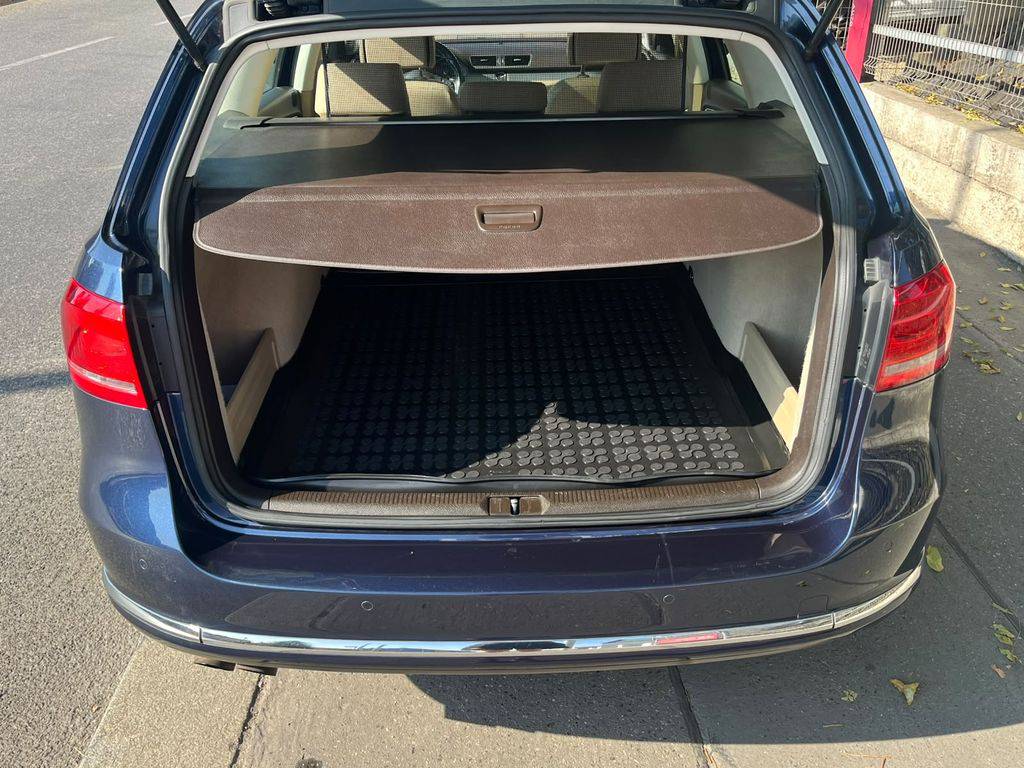 Volkswagen Passat 2.0TDi.4X4.MAN6.HIGHLINE.KŮŽE
